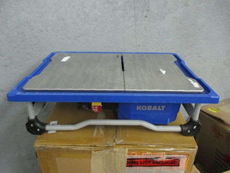 Kobalt 7" Wet Tabletop Tile Saw Matthews Auctioneers