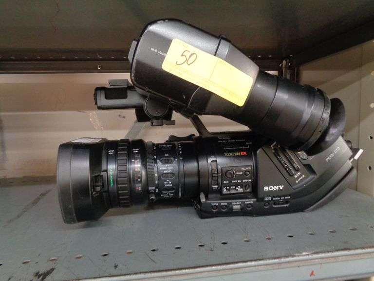 1 SONY CAMCORDER Matthews Auctioneers