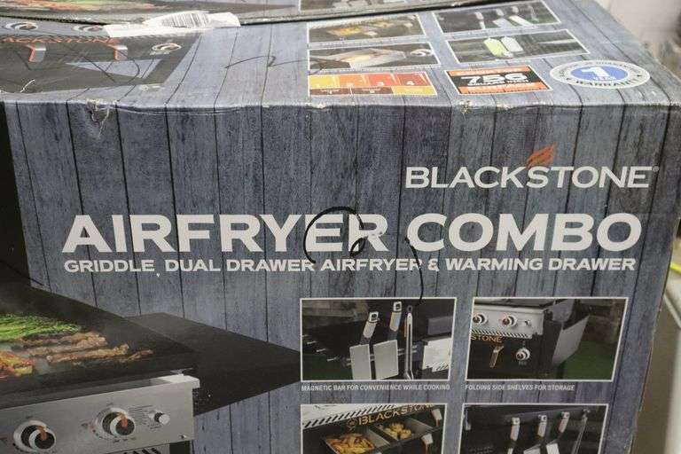 Blackstone Airfryer Combo Griddle New in Box Matthews Auctioneers
