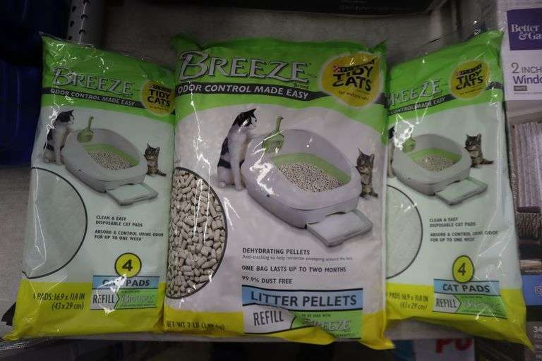 Breeze 2 Pads and Litter Pellets Matthews Auctioneers