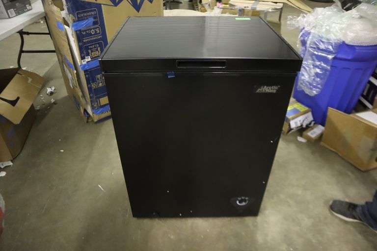 Arctic King .5 cu ft Chest Freezer Read Description Matthews