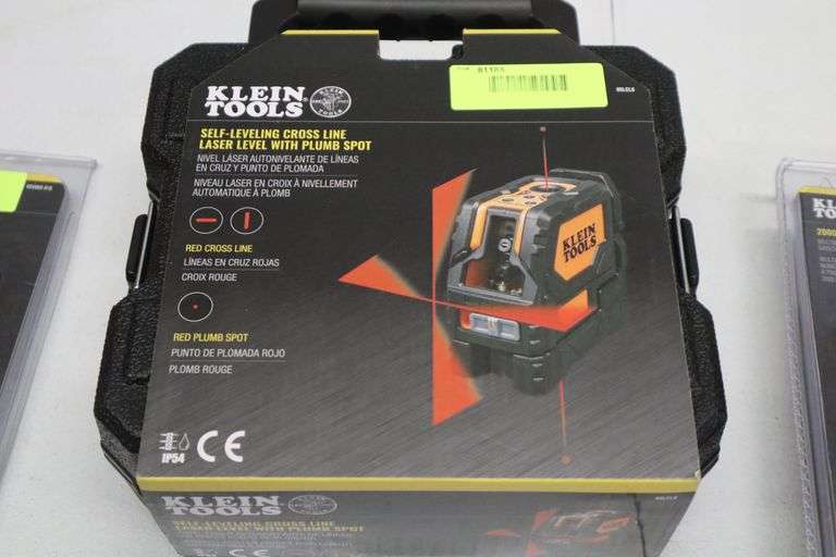 Klein tools self leveling cross line laser level with plumb spot Matthews Auctioneers