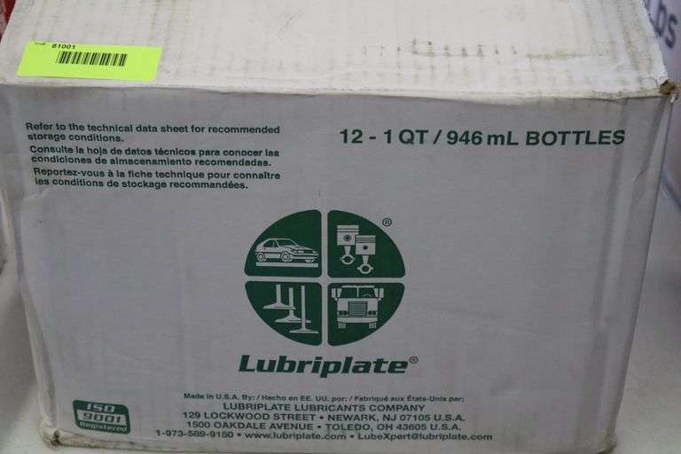Case of 12 Lubriplate nondetergent motor oil Matthews Auctioneers