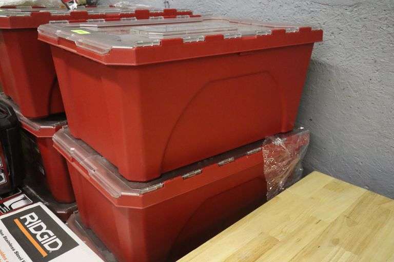 (4) Husky 18 gallon professional duty flip top container Matthews