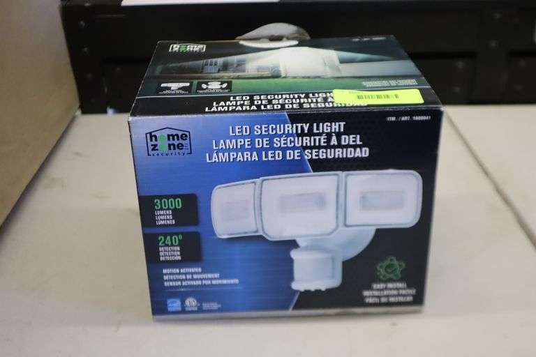 Home zone LED Security Light Read Description Matthews Auctioneers