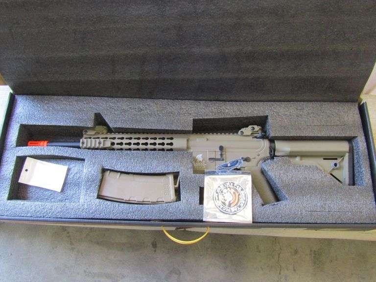 Lancer Tactical Airsoft Gun Matthews Auctioneers