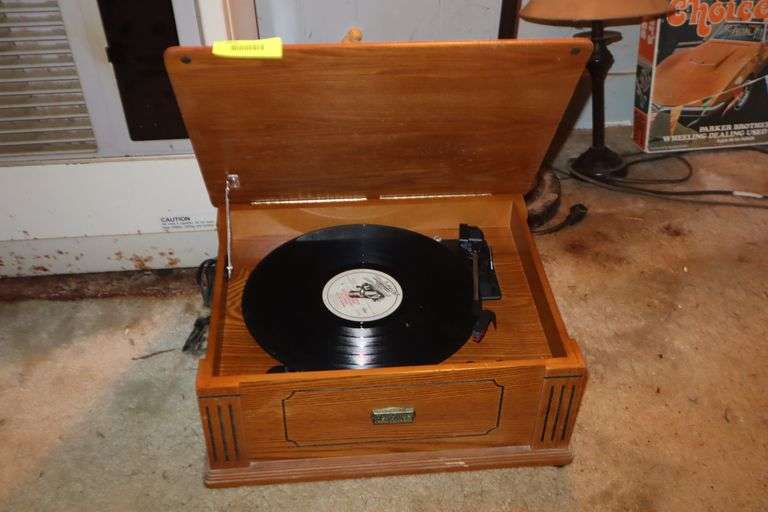 Record Player Matthews Auctioneers