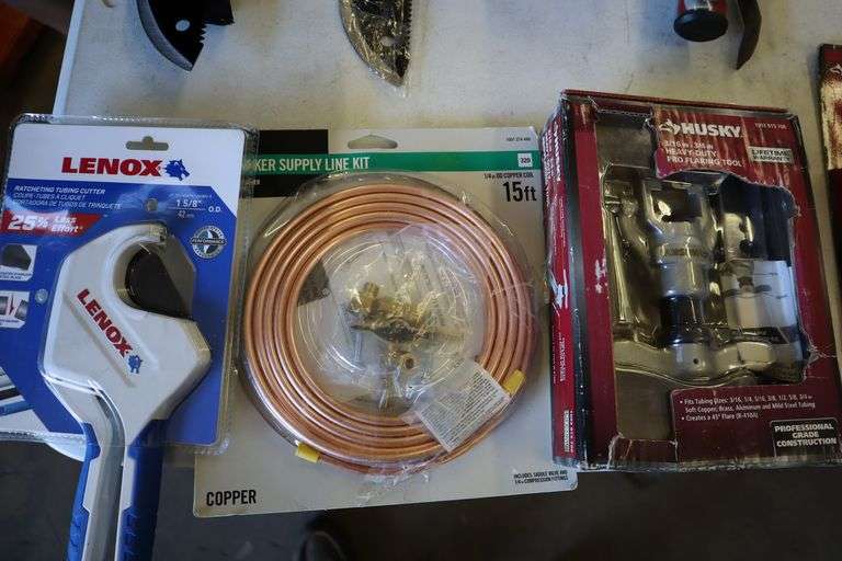 Group lot of Lenox ratcheting tubing cutter, Husky 3/16"3/4" Heavy Duty Pro Flaring Tool and