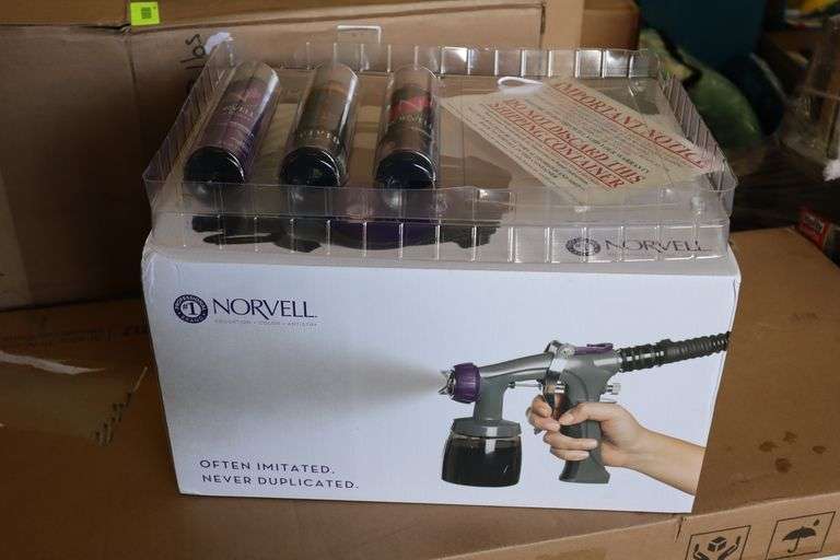 Norvell Spray Tan System and spray tan solution Matthews Auctioneers