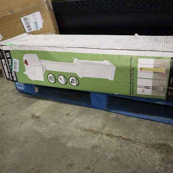 Postal Pro Craftsman Mailbox and post Kit Matthews Auctioneers