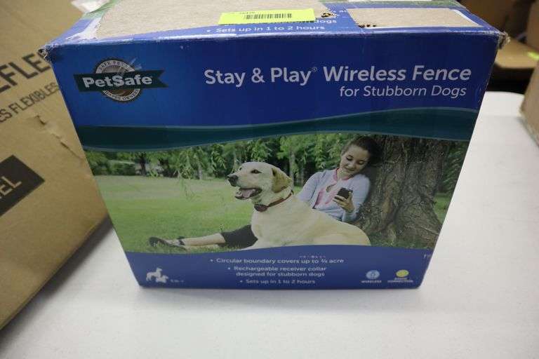 PetSafe stay and play wireless fence for stubborn dogs Matthews