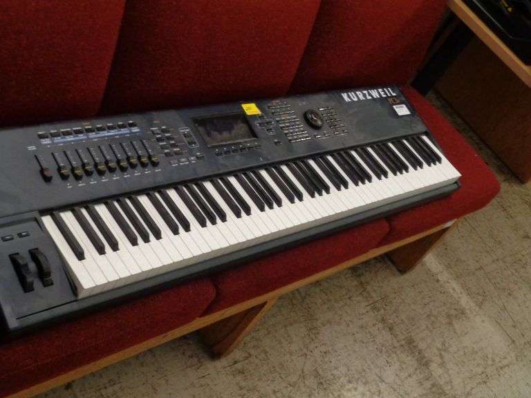1 EACHKURZWEIL KEYBOARD Matthews Auctioneers