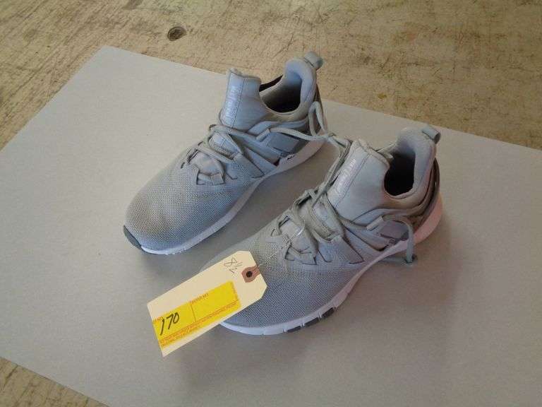 size 3.5 trainers