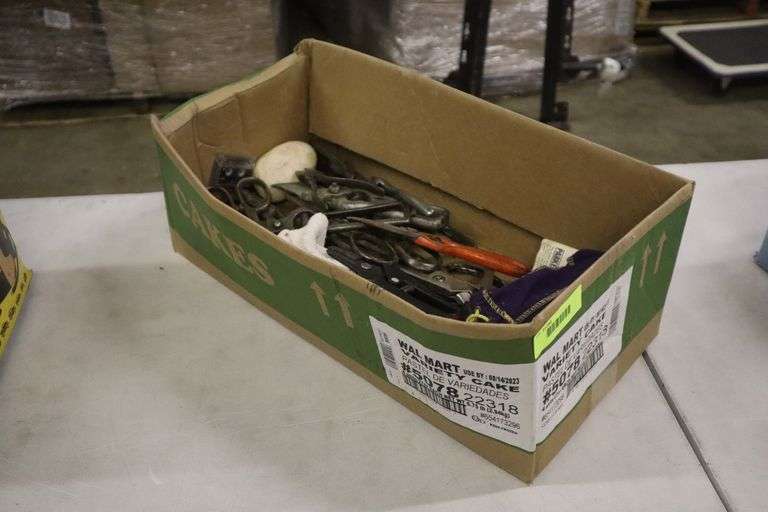 Group lot of assorted used tools Matthews Auctioneers