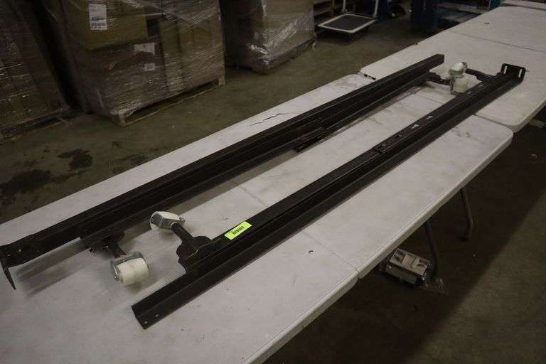 Twin/Full/Queen Bed Rails Has been used Matthews Auctioneers