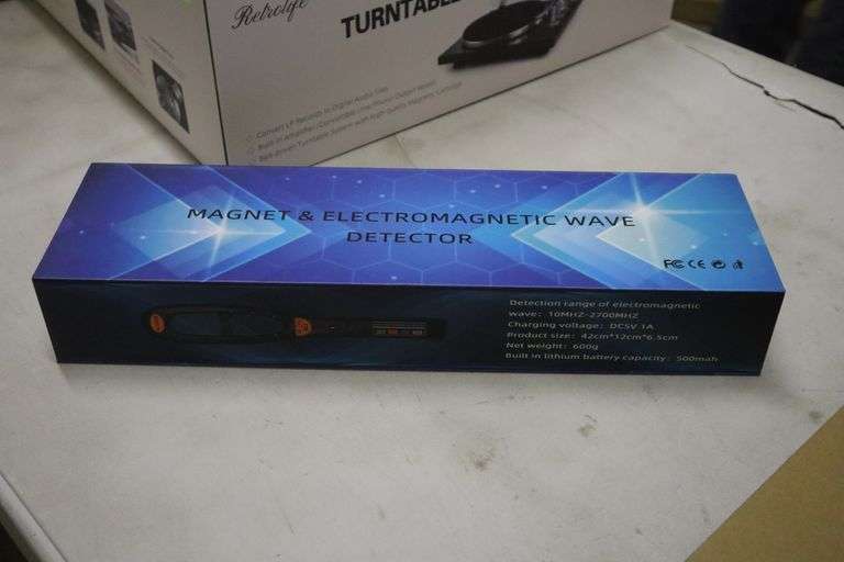 and wave detector Matthews Auctioneers