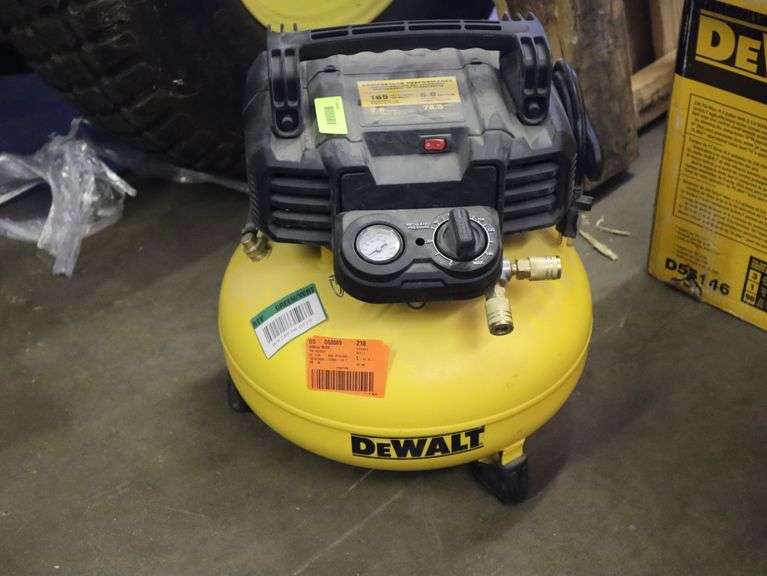 Dewalt 6 gal air compressor Has been used Matthews Auctioneers