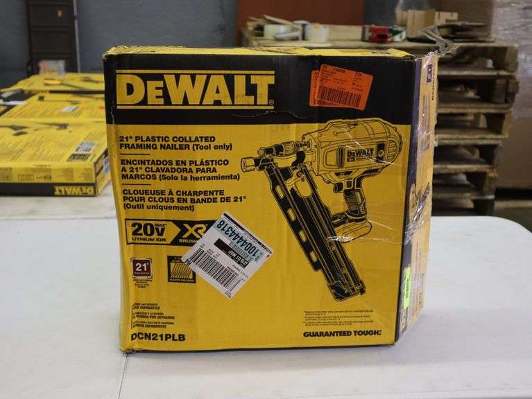 Dewalt 21 degree plastic collated framing nailer (Tool Only) Matthews Auctioneers