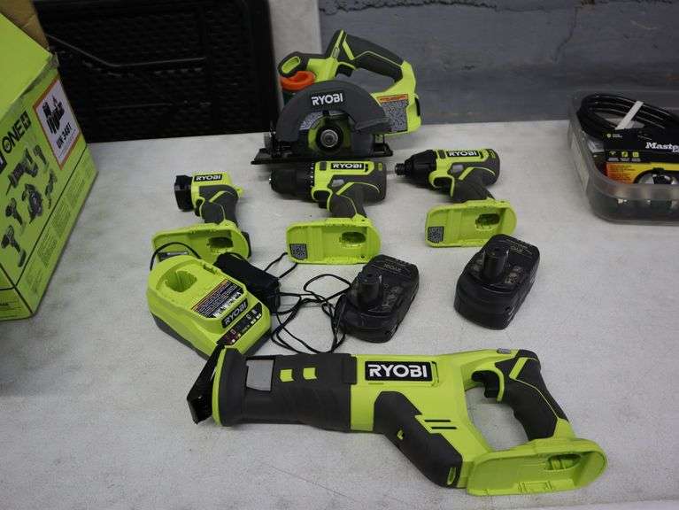 Ryobi 18V 5 tool combo kit with (1) 18V Lithium 4Ah Battery Pack, 18V