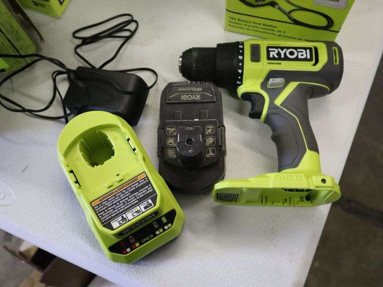 Ryobi 18V Cordless 1/2" Drill/Driver Kit Tested and working
