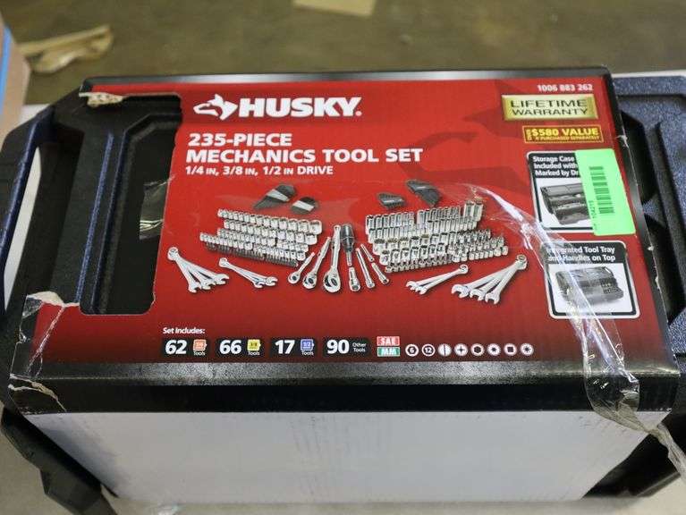 Husky 235 mechanics tool set Case has damage Matthews Auctioneers