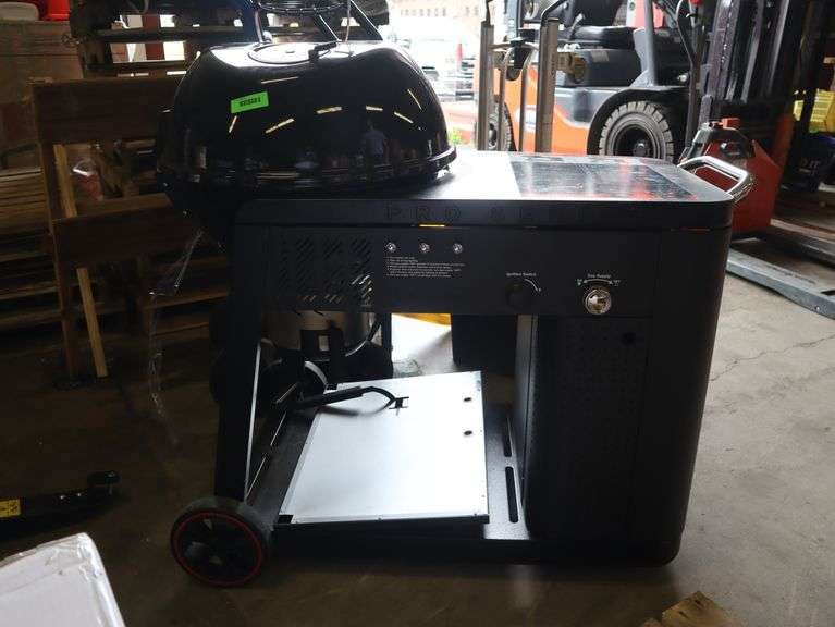 Member's Mark Pro Series Gas Assist Charcoal Grill Bolts needs to be