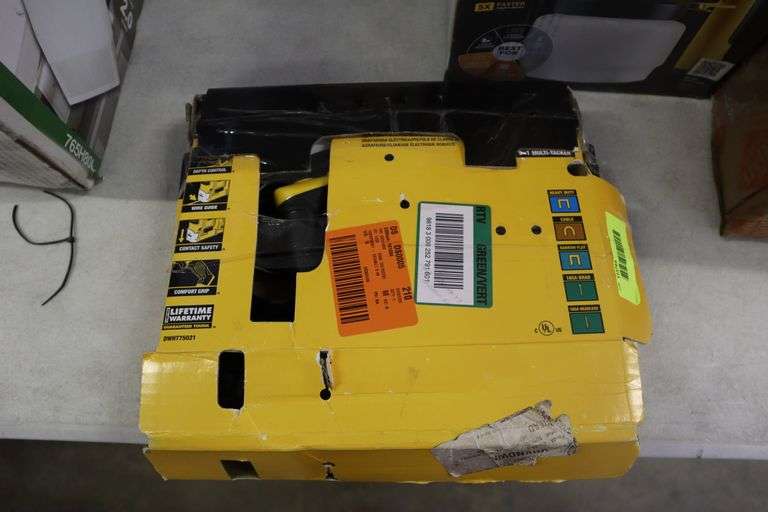 Dewalt heavy duty electric stapler/nailer tacker Has been used Matthews Auctioneers