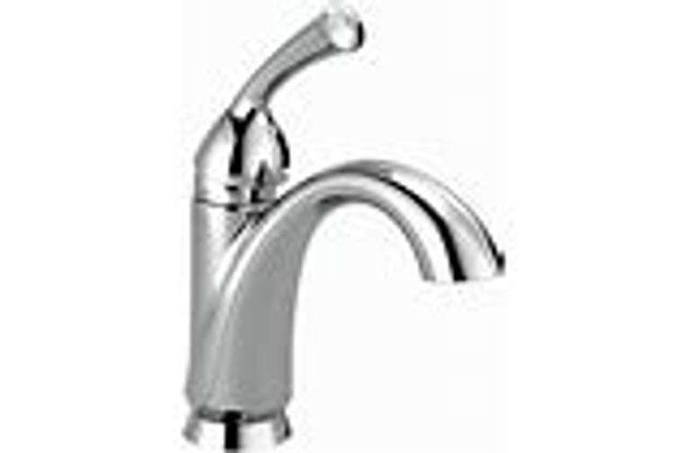 DELTA Portwood Single Hole SingleHandle Bathroom Faucet in Chrome