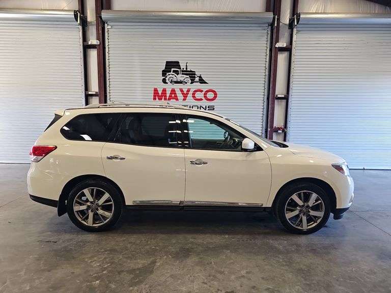 2013 NISSAN Pathfinder