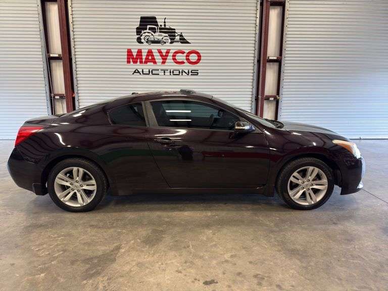 2010 NISSAN Altima