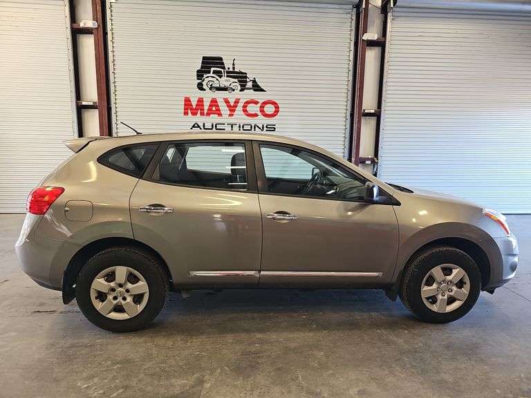 2011 NISSAN Rogue