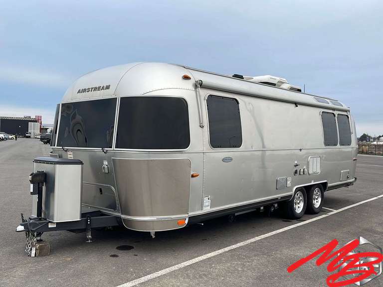 Trucks & Auto Auction • trucksandauto.com