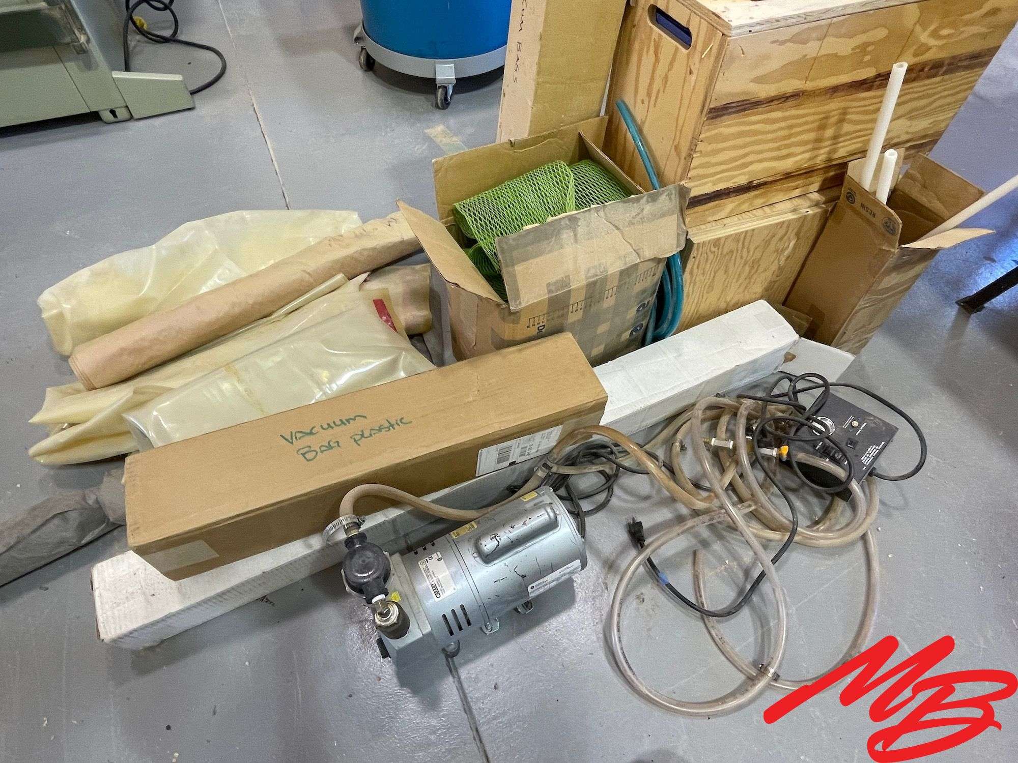 Vacuum Press w/Bags & Accessories