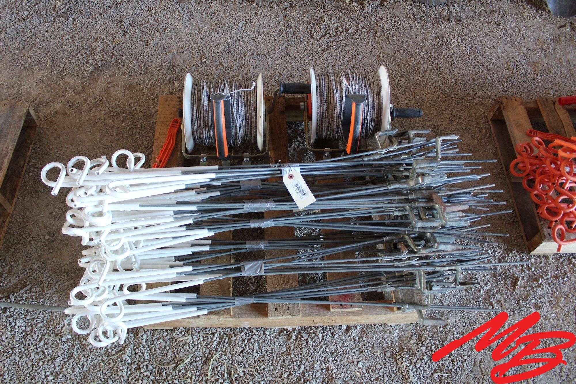 Electric Step in Posts & Wire, (80) Portable posts, 2 - Reels & wire