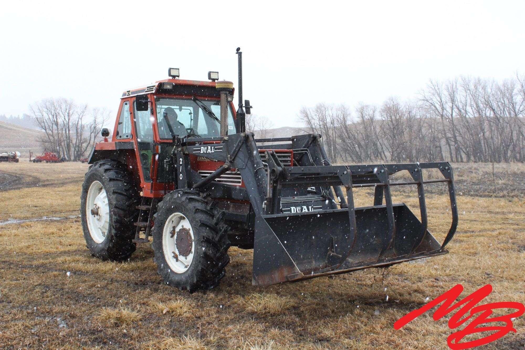 130-90 Hesston 4WD Tractor, 7,475 hrs, w/ 210 Dual Loader
