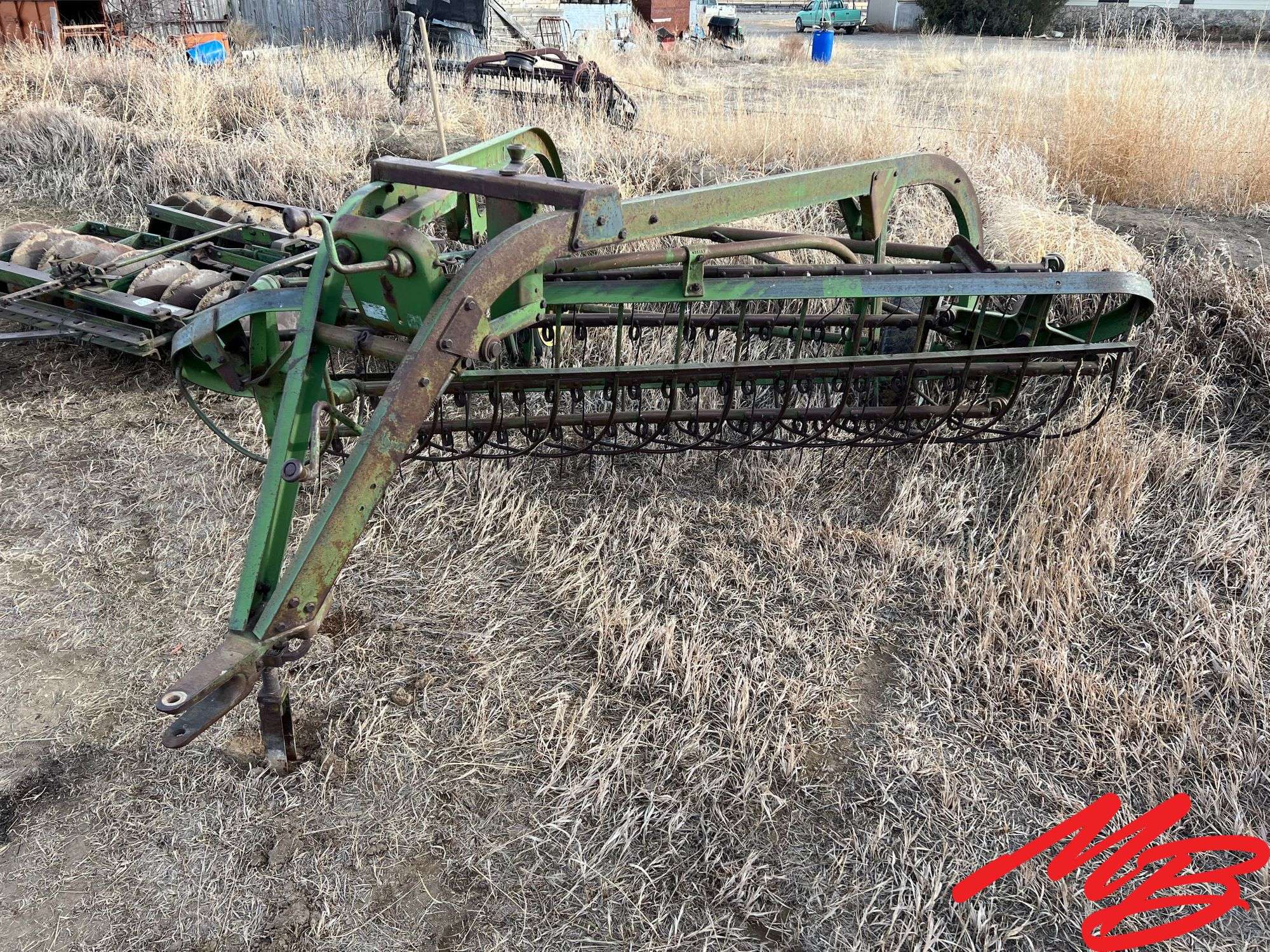 John Deere 858 Hay Rake