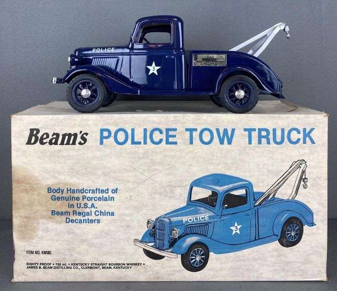 Jim Beam Police Tow Truck Decanter Matthew Bullock Auctioneers