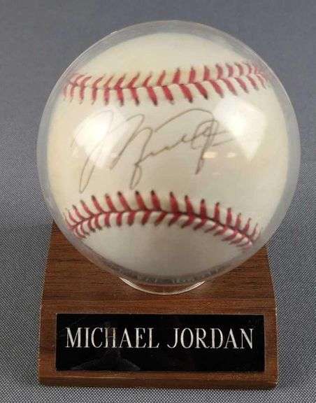 michael jordan signed baseball card
