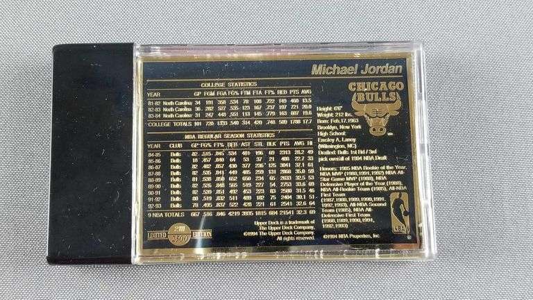 michael jordan gold card