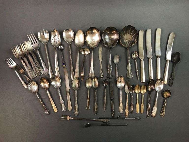 Group of Miscellaneous Flatware - Matthew Bullock Auctioneers