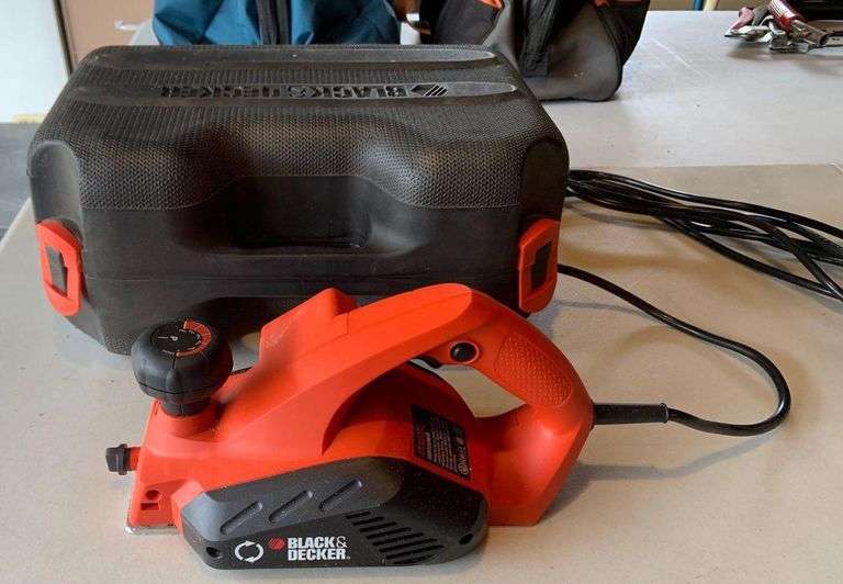 Black & Decker electric planer with case Matthew Bullock Auctioneers
