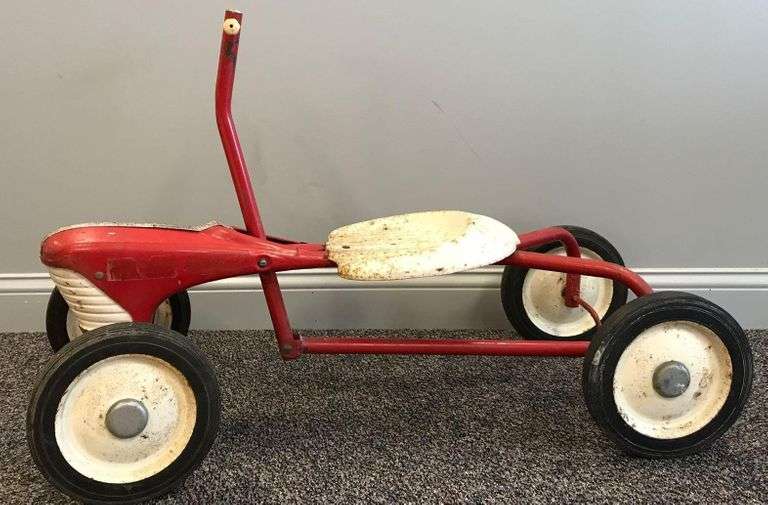 Vintage Catalina Racer Irish Mail Pedal Car Matthew Bullock Auctioneers