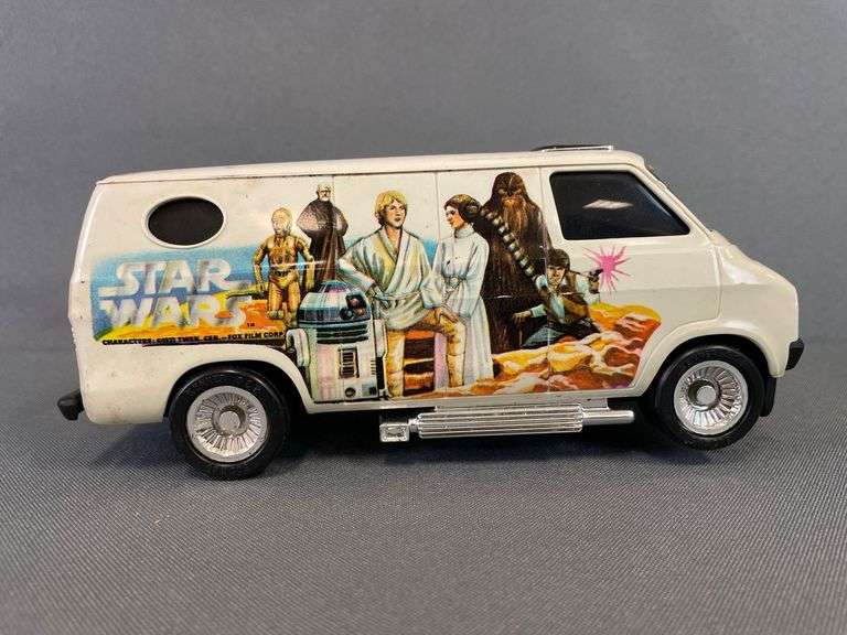 Group Of 2 SSP Star Wars Toy Vans Matthew Bullock Auctioneers