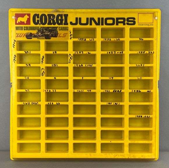 Juniors Model Display Case Matthew Bullock Auctioneers