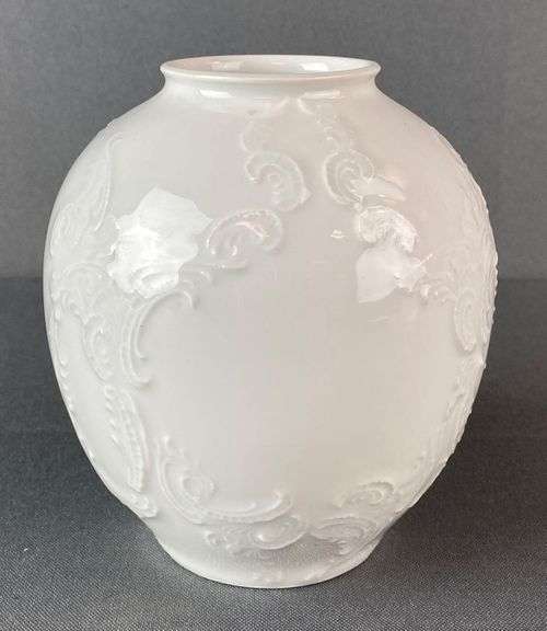 Antique Royal Porzellan Milk Glass Vase Matthew Bullock Auctioneers