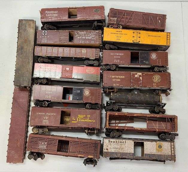 Group of O scale Train Cars Matthew Bullock Auctioneers