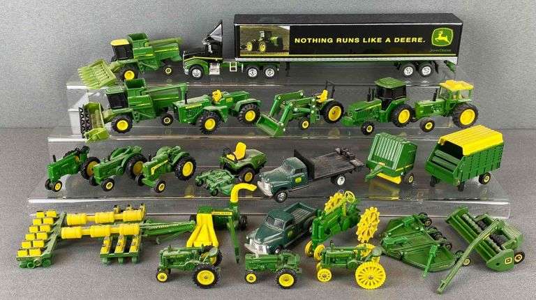 Ertl Collection Group of ERTL Die Cast John Deere Vehicles and Farm Equipment - Matthew ...