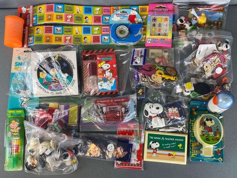 Group of 60+ Assorted Peanuts Toys and More - Matthew Bullock Auctioneers