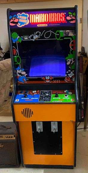 Nintendo Mario Brothers Arcade Cabinet - Matthew Bullock Auctioneers