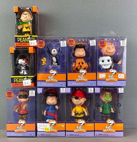 Group of 9 Peanuts Halloween Figures Matthew Bullock Auctioneers